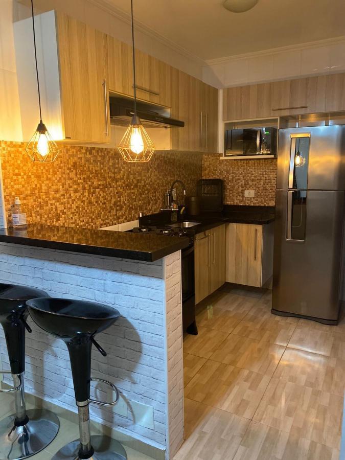 Apartamento Proximo A Praia Da Enseada 瓜鲁雅 外观 照片